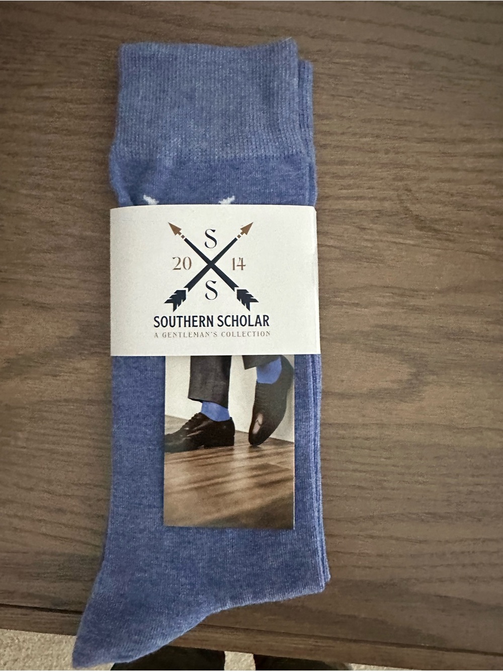 Southern Scholar Men's Crew Socks in Blue. NWT.